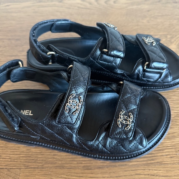 CHANEL - CHANEL DAD SANDALS BLACK - Picture 2 of 8